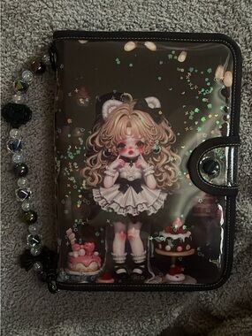 HANDMADE SKULLPANDA BINDER 😍